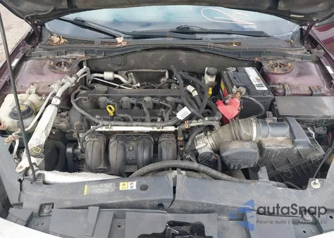 2011 Ford Fusion Se z USA, uszkodzony, nr VIN 3FAHP0HA4BR284916